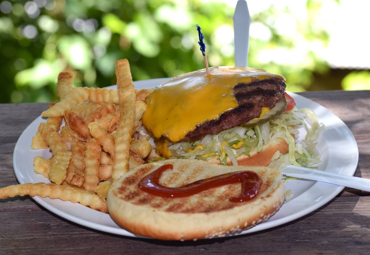 Cheeseburger at Sneaky Burger