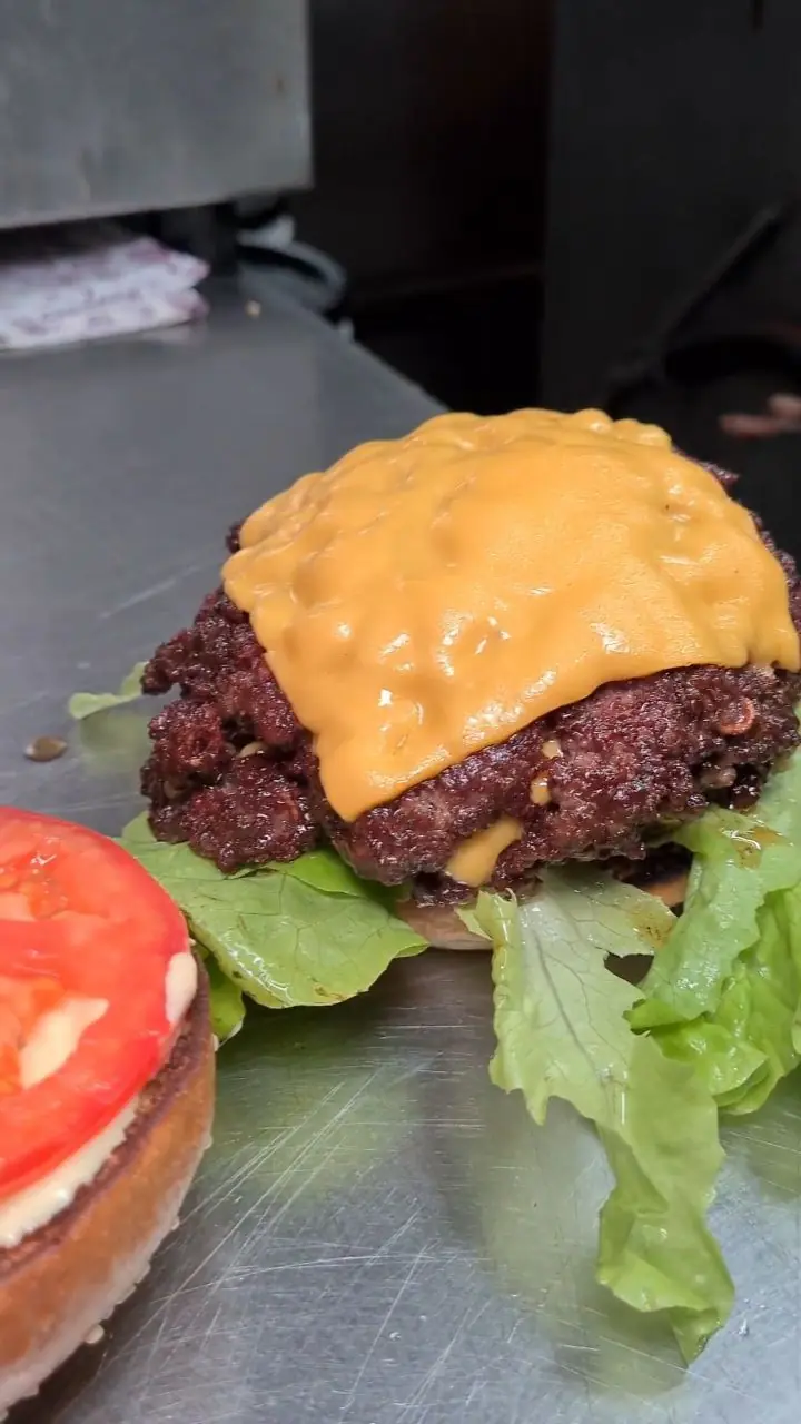 Vego Burger at Sneaky Burger
